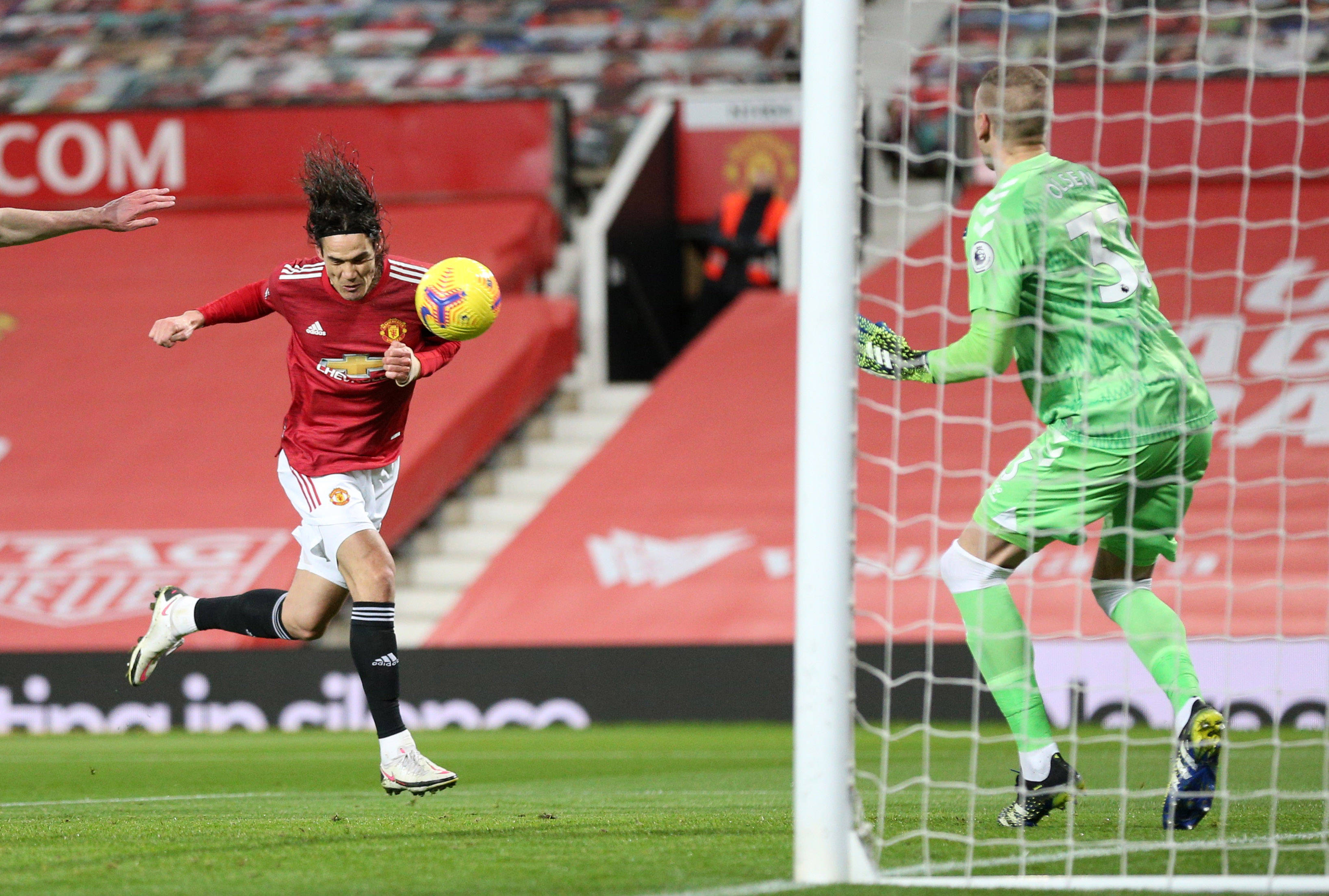 关于穆古鲁扎连续十五场比赛得分超过精彩发挥,曼联挑战极限!的信息 关于穆古鲁扎连续十五场比赛得分超过精彩发挥,曼联挑战极限!的信息